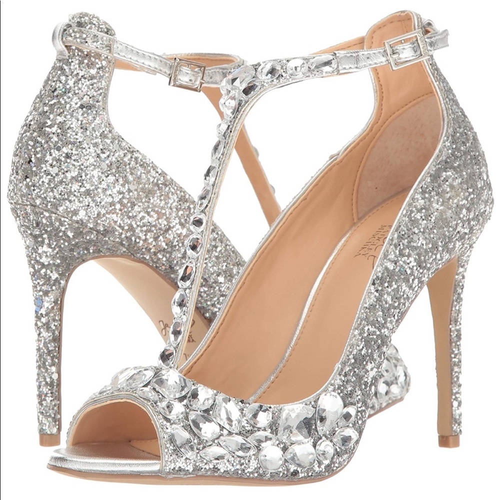 Jewel by Badgley Mischka convoy pumps size 7.5